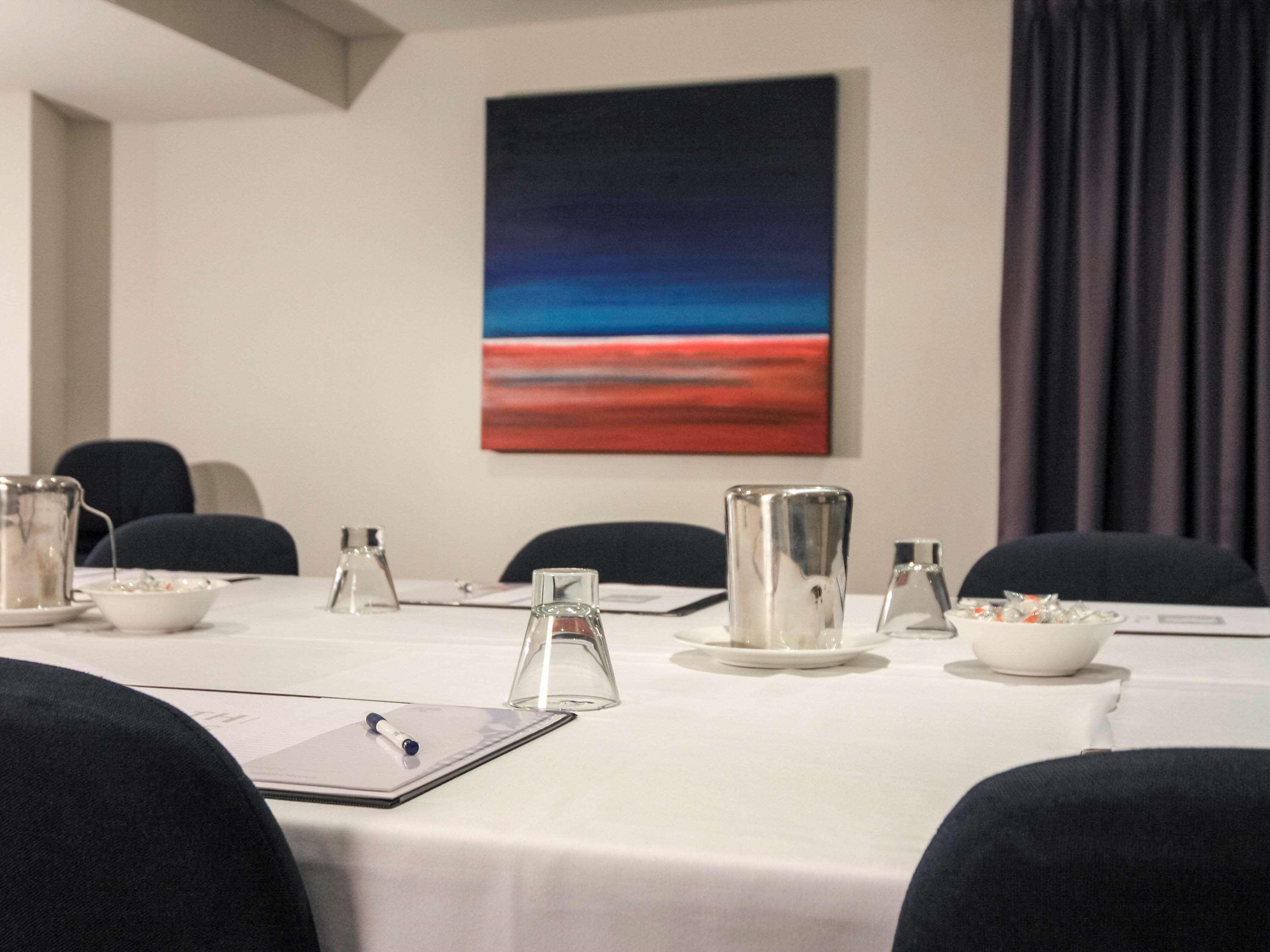 East Perth Suites Hotel מראה חיצוני תמונה