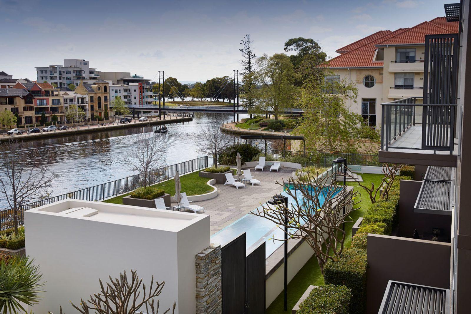 East Perth Suites Hotel מראה חיצוני תמונה