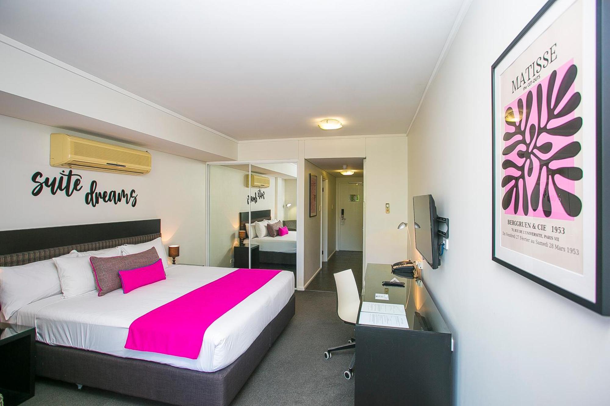 East Perth Suites Hotel מראה חיצוני תמונה