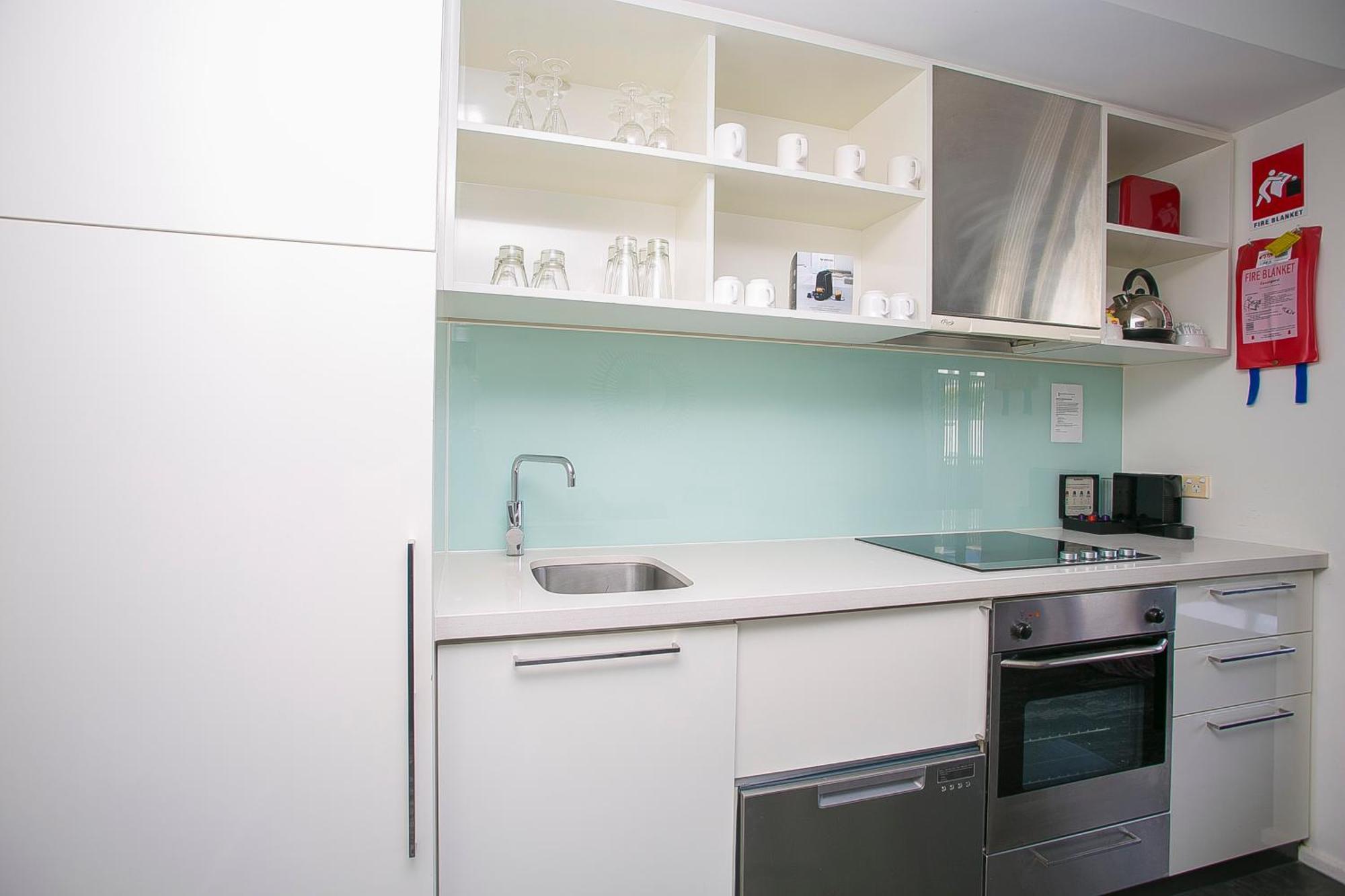 East Perth Suites Hotel מראה חיצוני תמונה