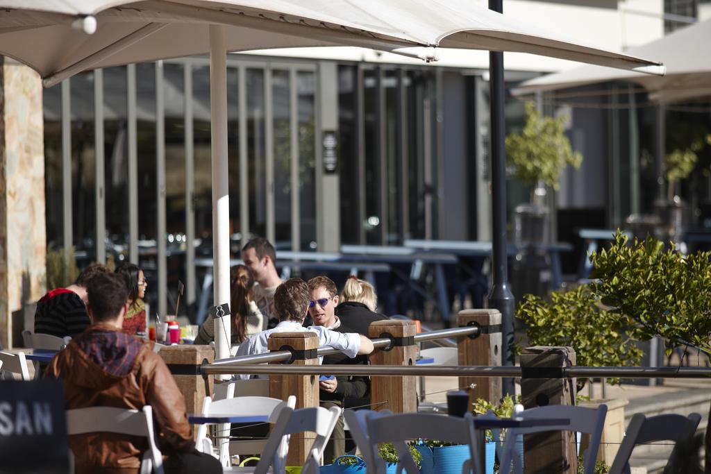 East Perth Suites Hotel מראה חיצוני תמונה