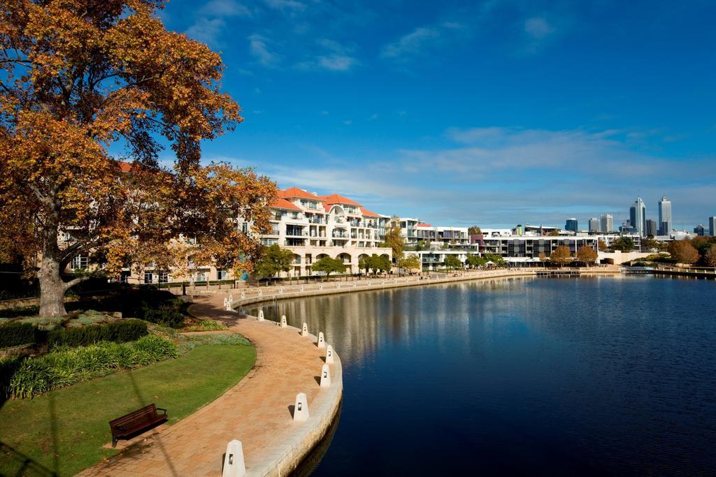 East Perth Suites Hotel מראה חיצוני תמונה